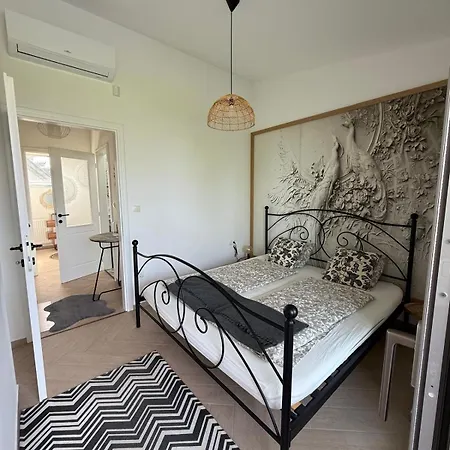Zamzen Apartment *